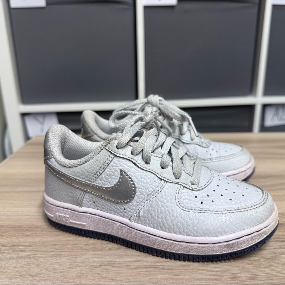 Nike Force 1 Pure Platinum Barely Grape Sneakers for Kids